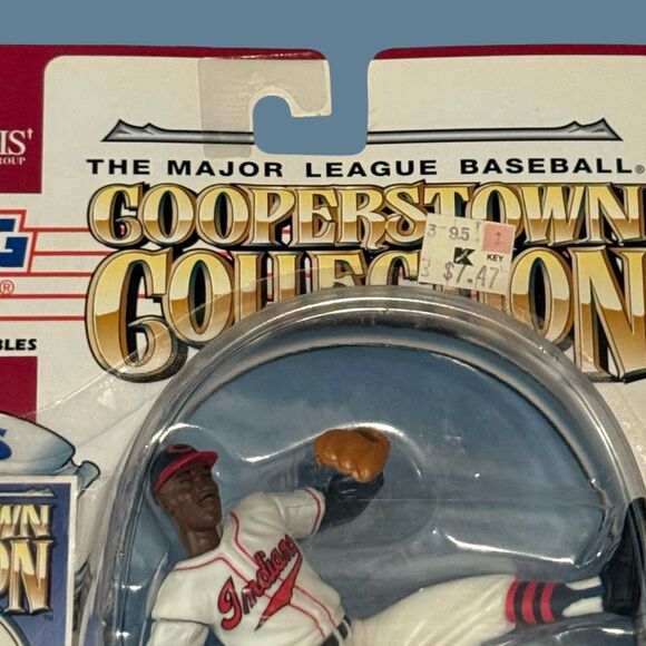1995 Satchel Paige MLB Cooperstown Collection Starting Lineup Figure Sealed - Picture 2 of 6